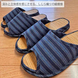 深みと立体感を感じさせる、シジラ織の縞模様