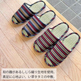 和の趣があるシジラ織の生地を使用。